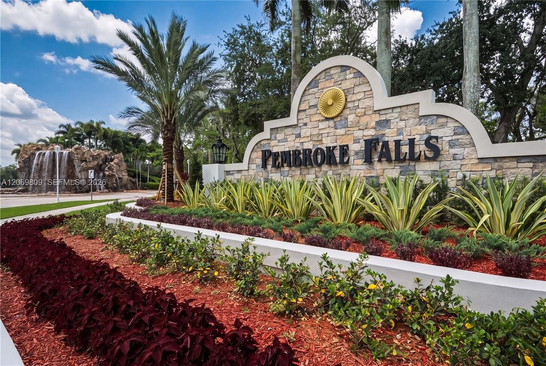 For Rent: $4,200 (4 beds, 2 baths, 1800 Square Feet)