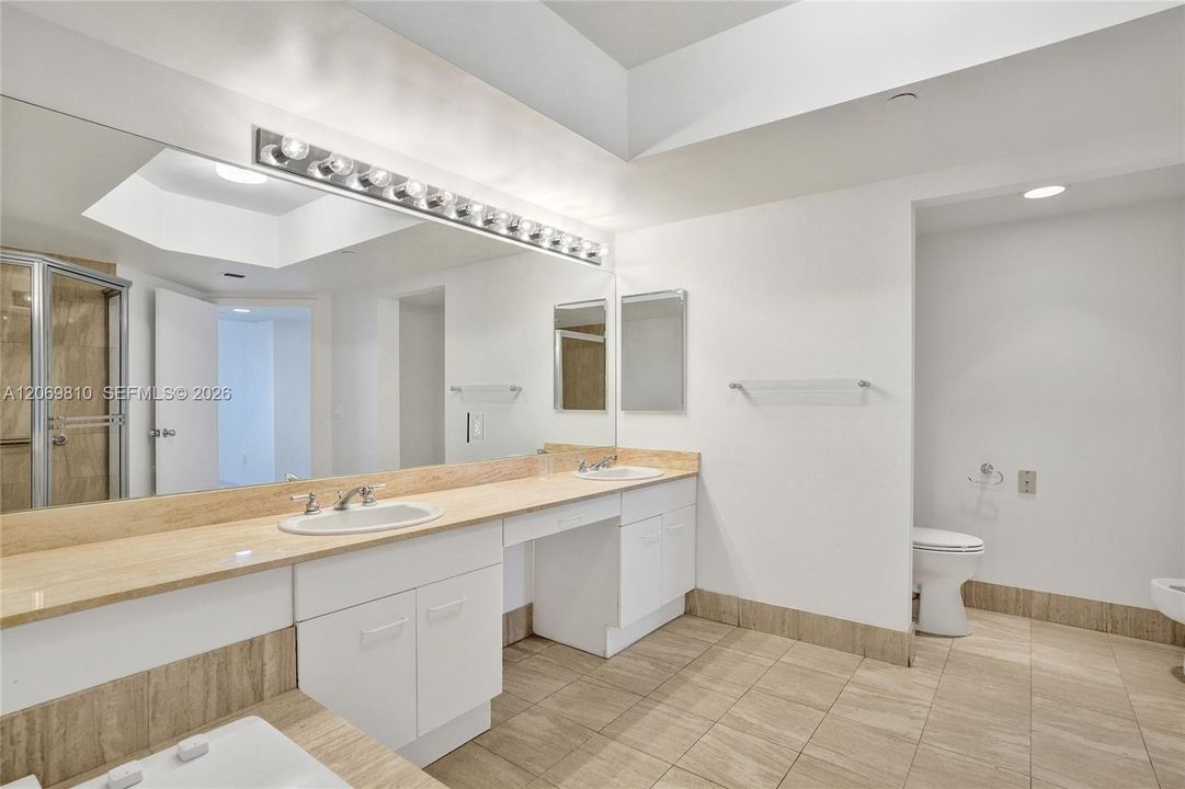 For Sale: $695,000 (3 beds, 2 baths, 1700 Square Feet)