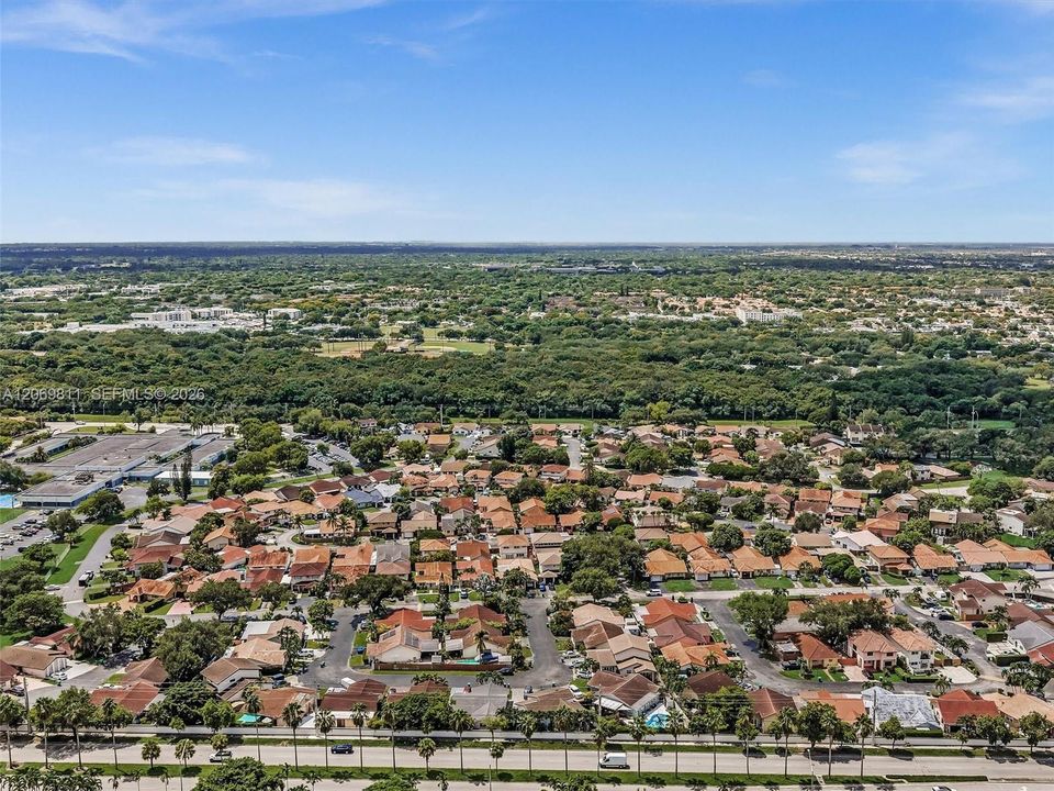 For Sale: $715,000 (3 beds, 2 baths, 1652 Square Feet)
