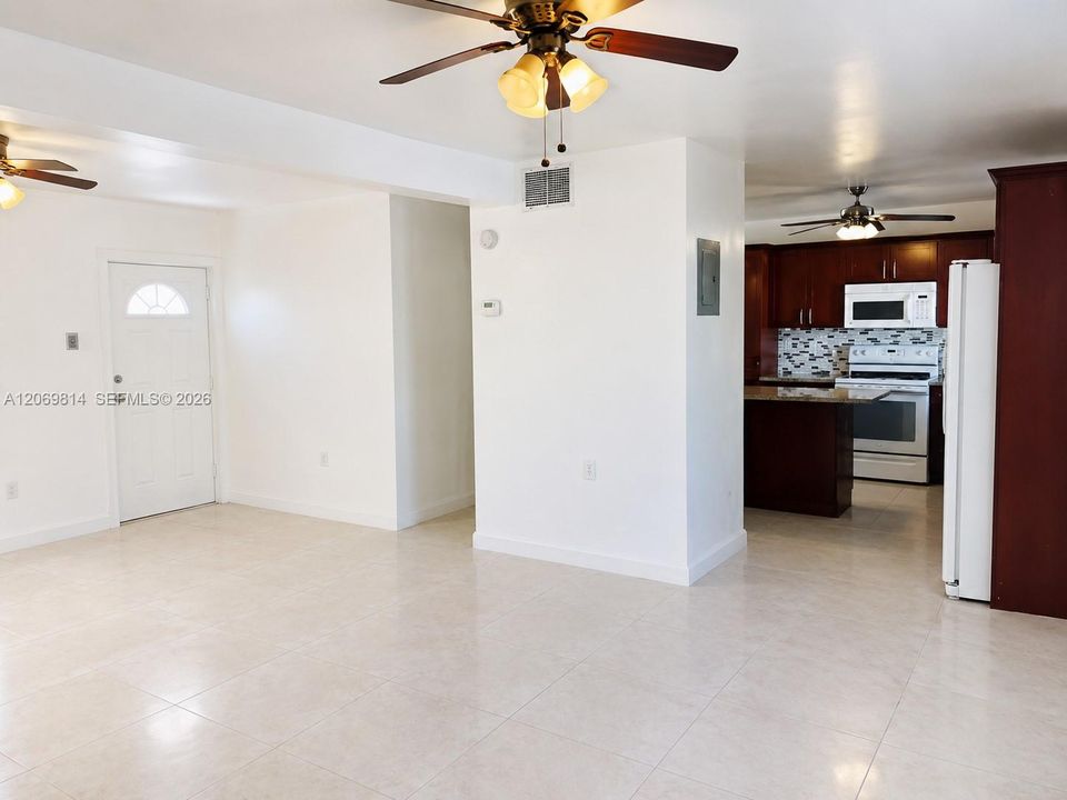 For Sale: $725,000 (0 beds, 0 baths, 1705 Square Feet)