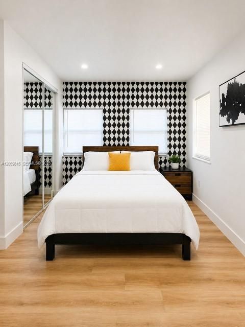 For Rent: $4,600 (3 beds, 2 baths, 1161 Square Feet)