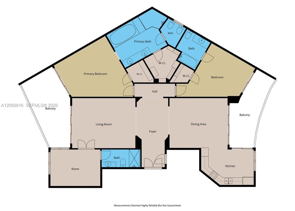 For Sale: $1,949,000 (3 beds, 3 baths, 2136 Square Feet)