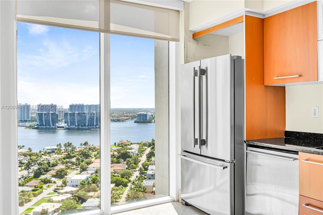 Kitchen West Views