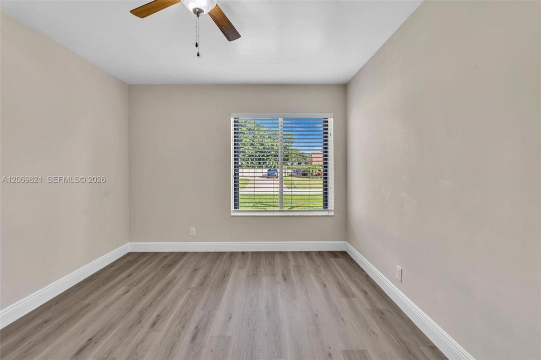 В аренду: $5,500 (4 спален, 2 ванн, 2318 Квадратных фут)