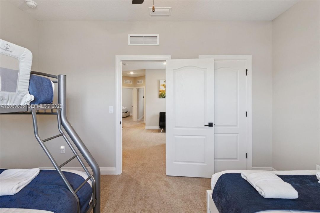 En Venta: $474,900 (4 camas, 2 baños, 0 Pies cuadrados)