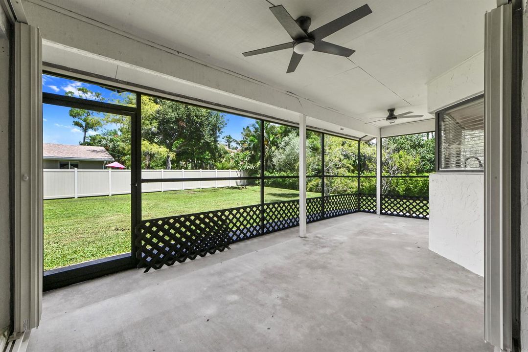 33 patio 01