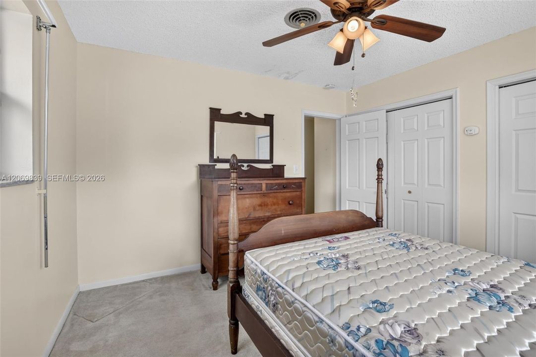 Active With Contract: $399,000 (2 beds, 2 baths, 1876 Square Feet)