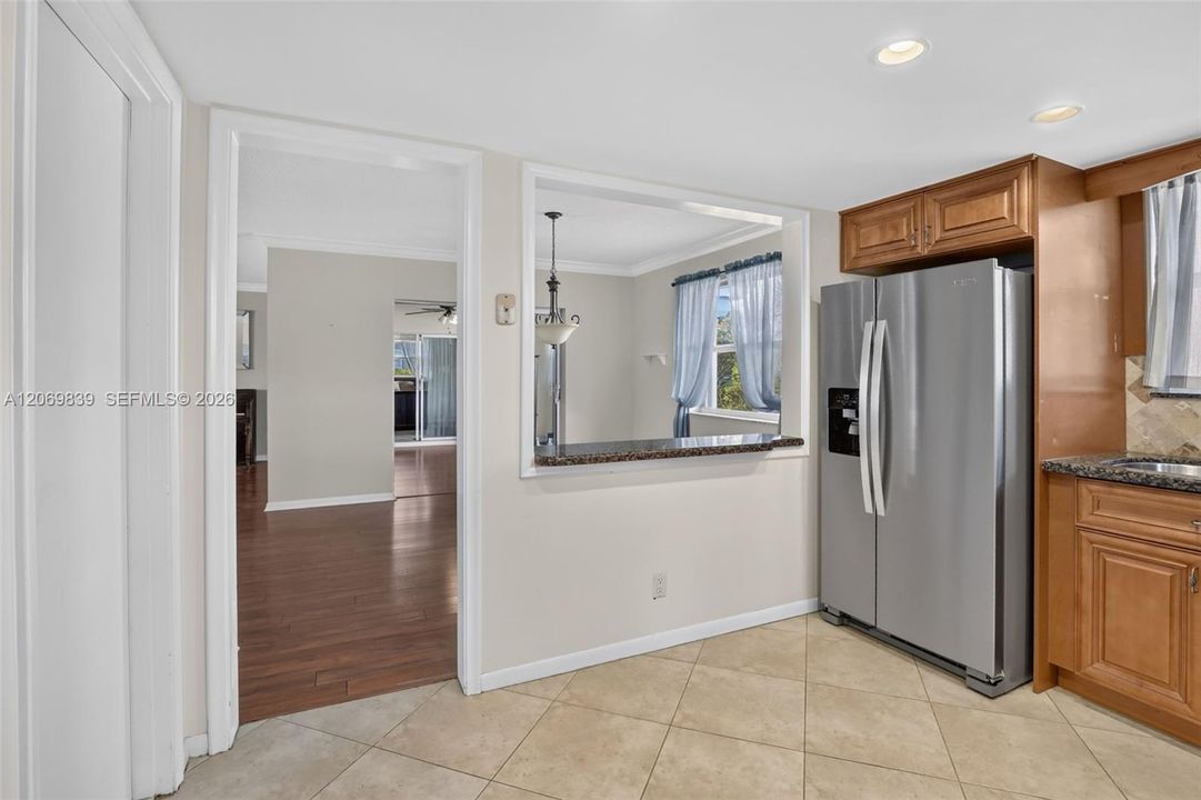 Active With Contract: $399,000 (2 beds, 2 baths, 1876 Square Feet)
