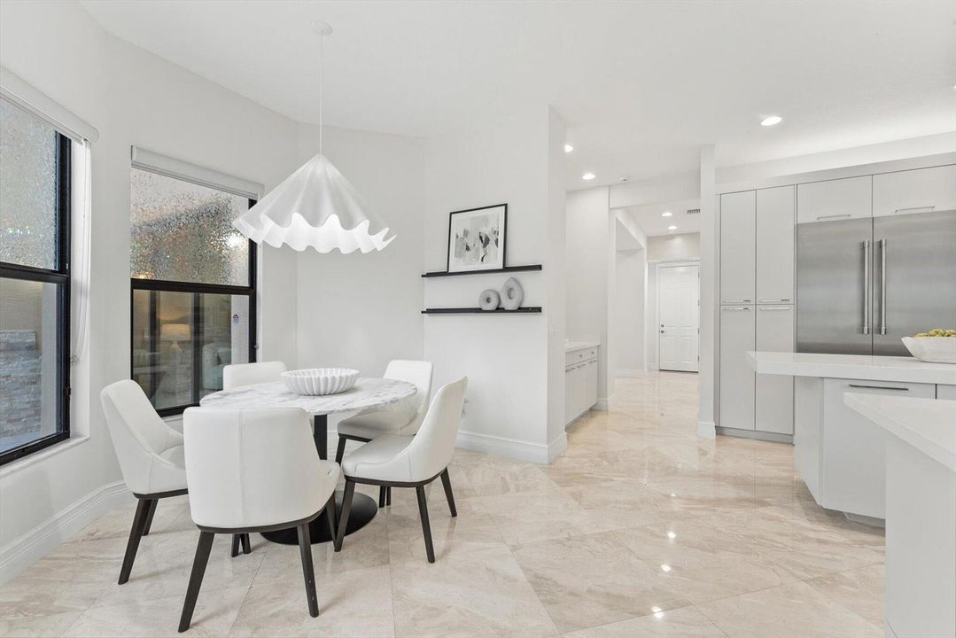 BREAKFAST NOOK