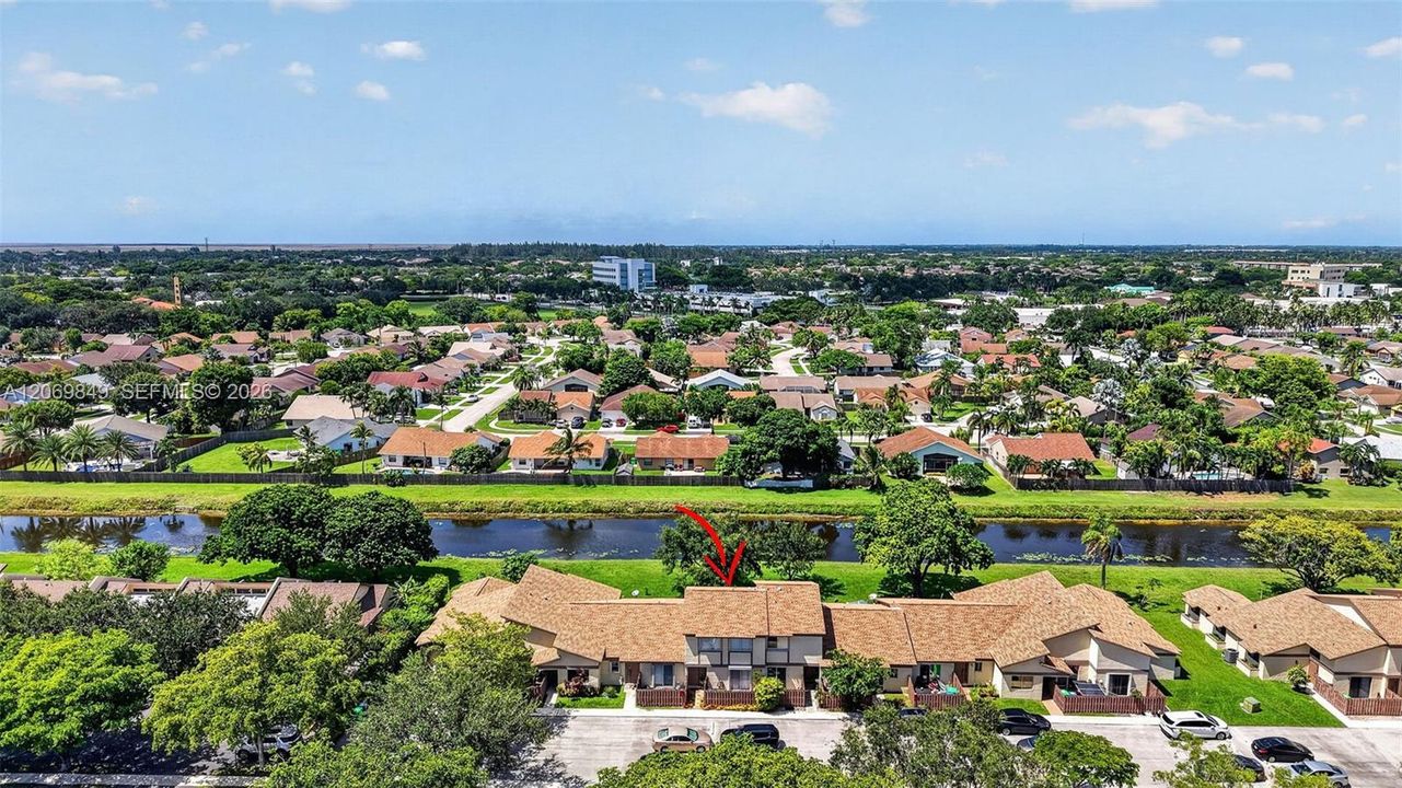 For Sale: $359,900 (3 beds, 2 baths, 1353 Square Feet)