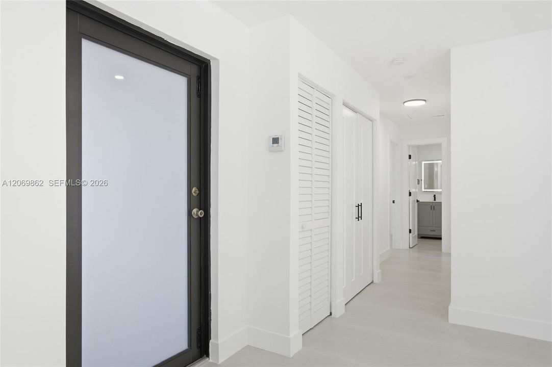 For Sale: $625,000 (3 beds, 2 baths, 1231 Square Feet)