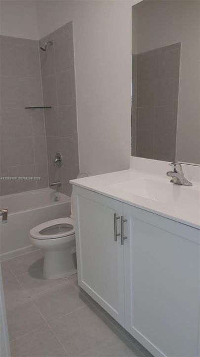 For Rent: $2,450 (3 beds, 2 baths, 1328 Square Feet)