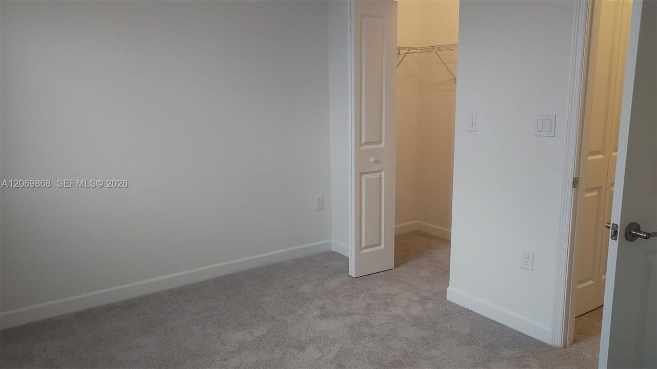 For Rent: $2,450 (3 beds, 2 baths, 1328 Square Feet)