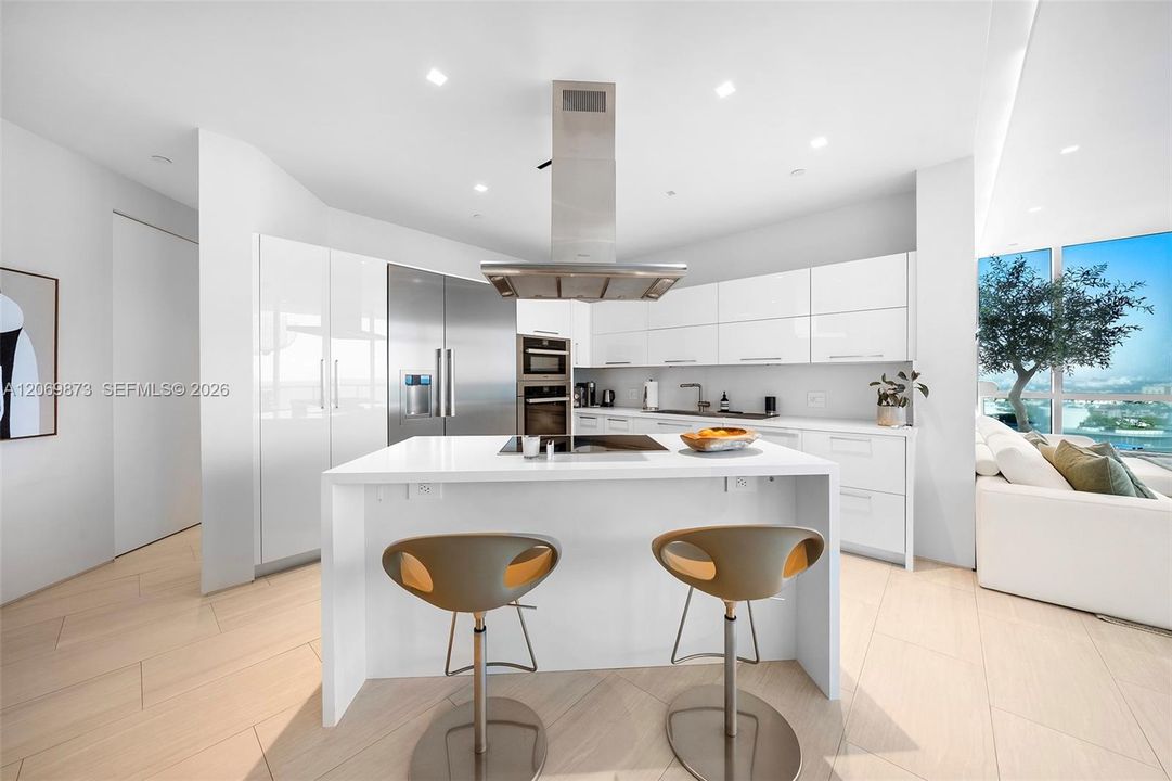 En Venta: $6,495,000 (2 camas, 2 baños, 1595 Pies cuadrados)