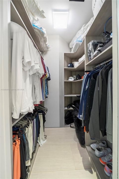 En Venta: $6,495,000 (2 camas, 2 baños, 1595 Pies cuadrados)