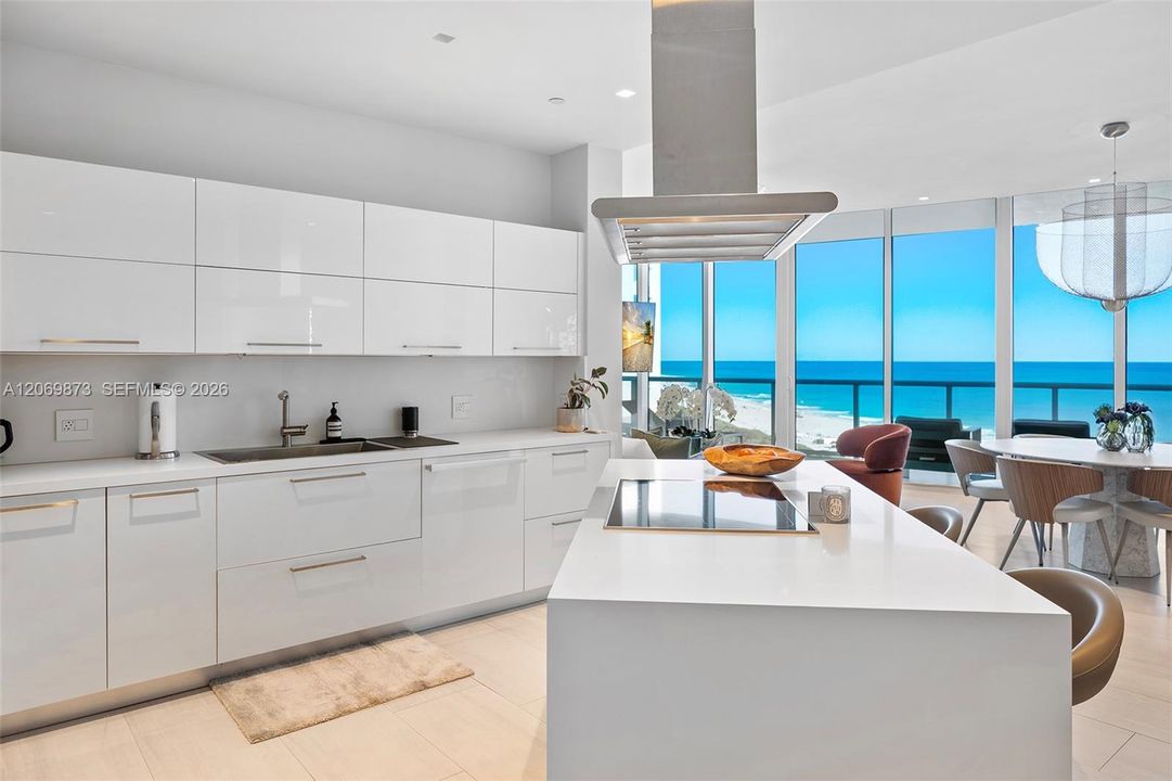 En Venta: $6,495,000 (2 camas, 2 baños, 1595 Pies cuadrados)