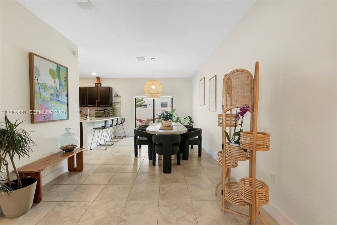 For Sale: $514,999 (3 beds, 2 baths, 1650 Square Feet)