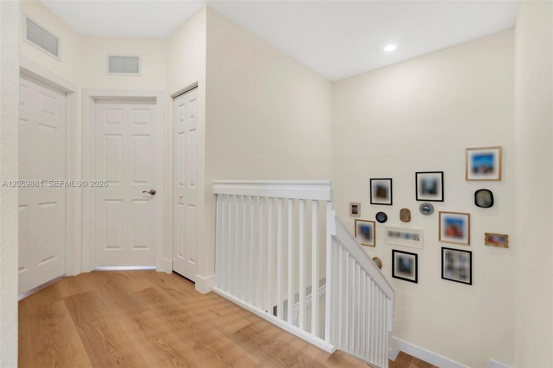 For Sale: $514,999 (3 beds, 2 baths, 1650 Square Feet)