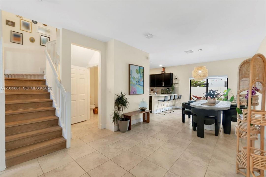 For Sale: $514,999 (3 beds, 2 baths, 1650 Square Feet)