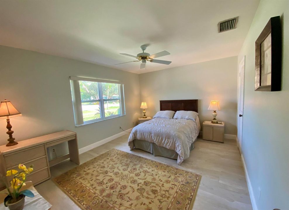 Guest Bedroom #1