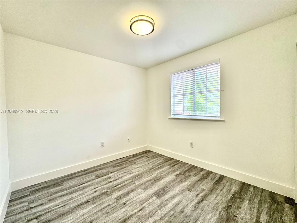 For Rent: $3,200 (3 beds, 2 baths, 1466 Square Feet)