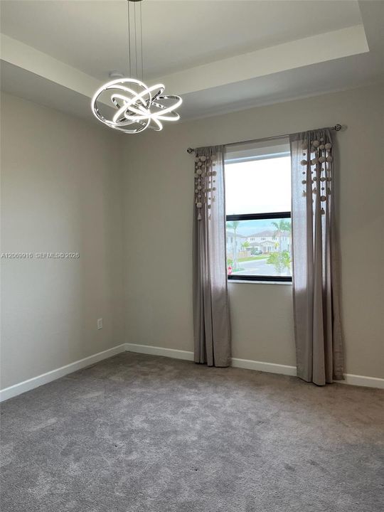 For Rent: $2,600 (3 beds, 2 baths, 1545 Square Feet)