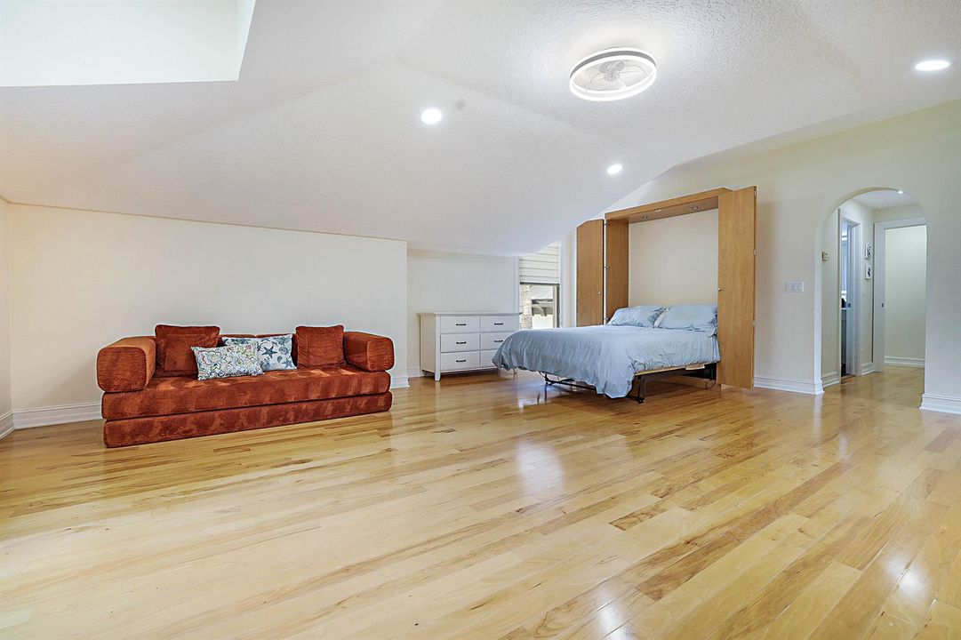 Loft Apt/Bedroom