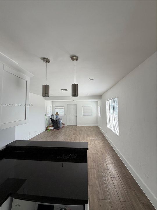 For Rent: $3,400 (2 beds, 1 baths, 0 Square Feet)