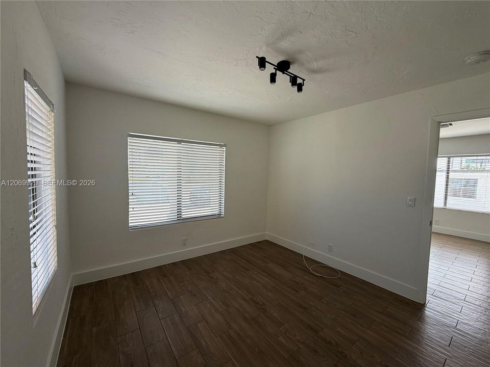For Rent: $3,400 (2 beds, 1 baths, 0 Square Feet)