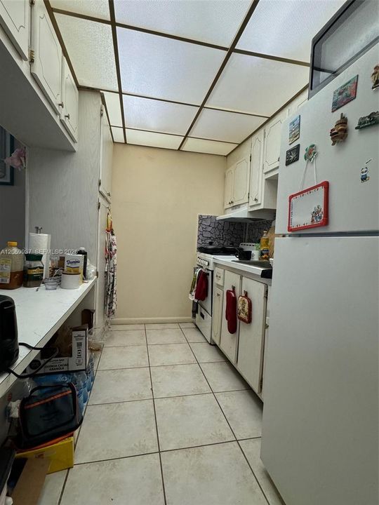For Rent: $1,500 (1 beds, 1 baths, 670 Square Feet)
