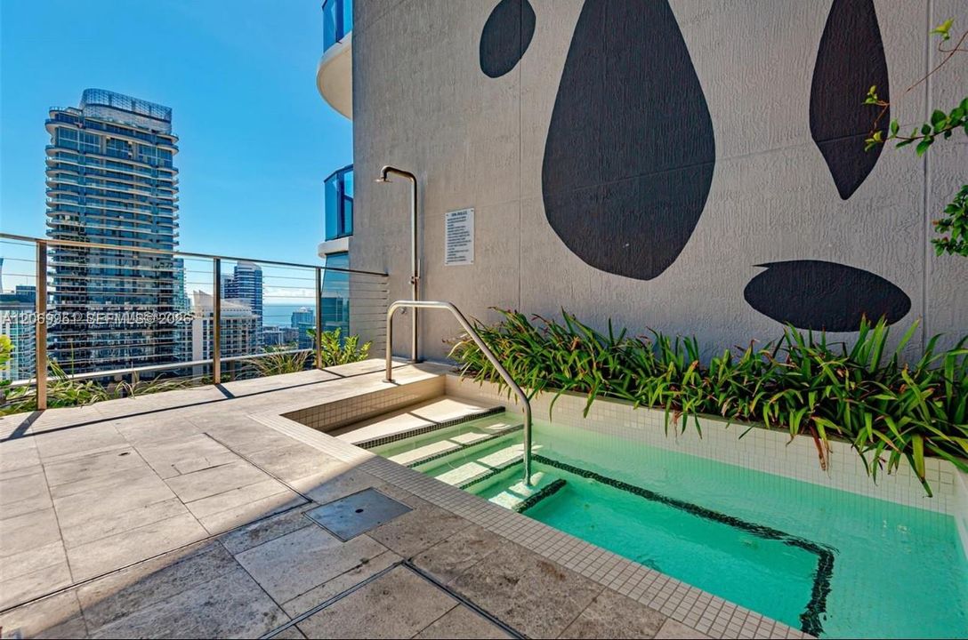 For Sale: $8,800,000 (4 beds, 5 baths, 3882 Square Feet)