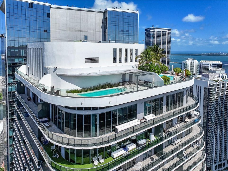 For Sale: $8,800,000 (4 beds, 5 baths, 3882 Square Feet)