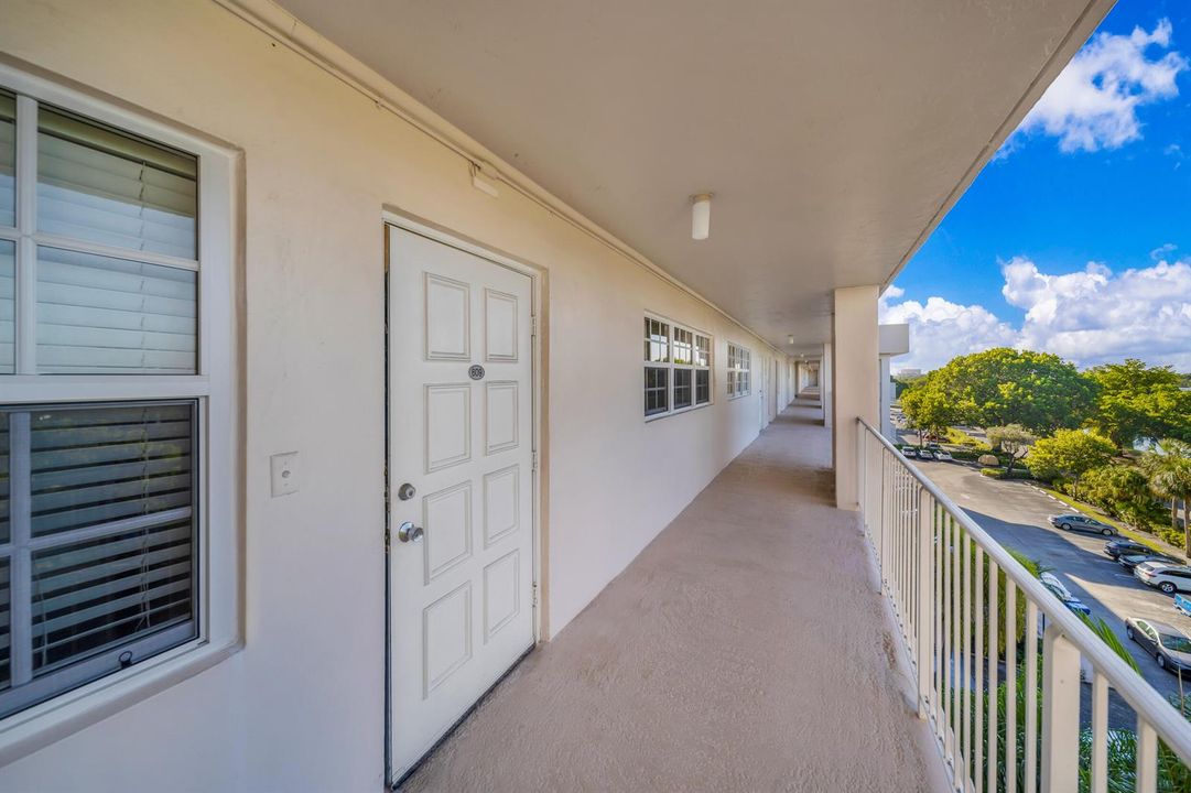 2901 S Palm Aire Dr-Pompano Beach,Natali