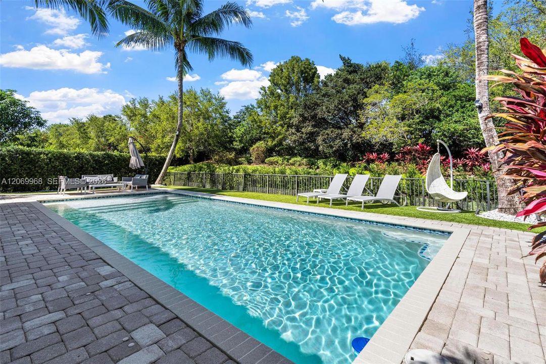 For Sale: $1,390,000 (5 beds, 3 baths, 0 Square Feet)