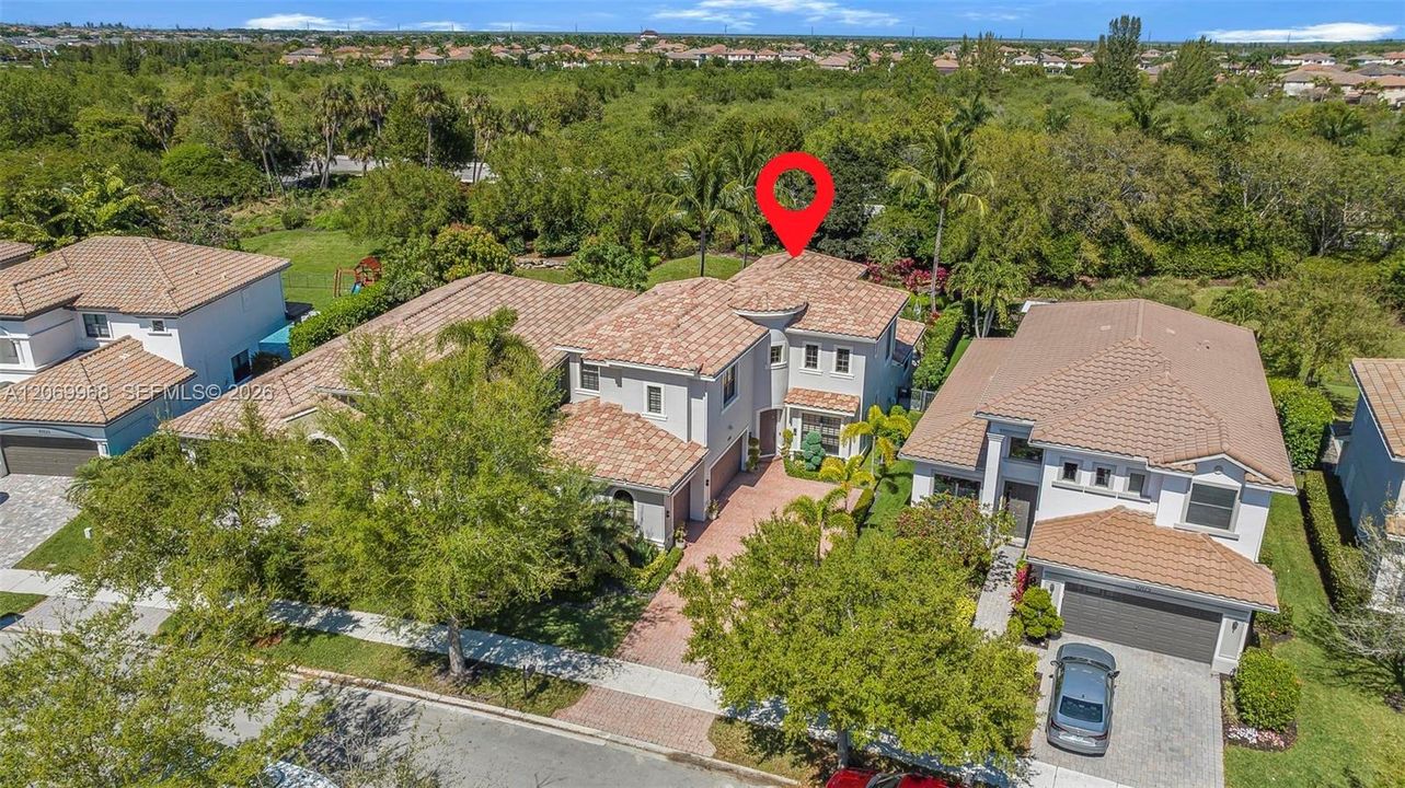 For Sale: $1,390,000 (5 beds, 3 baths, 0 Square Feet)