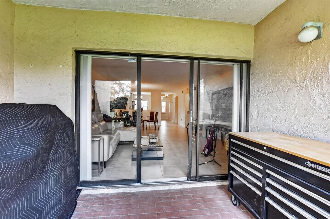 screened in patio