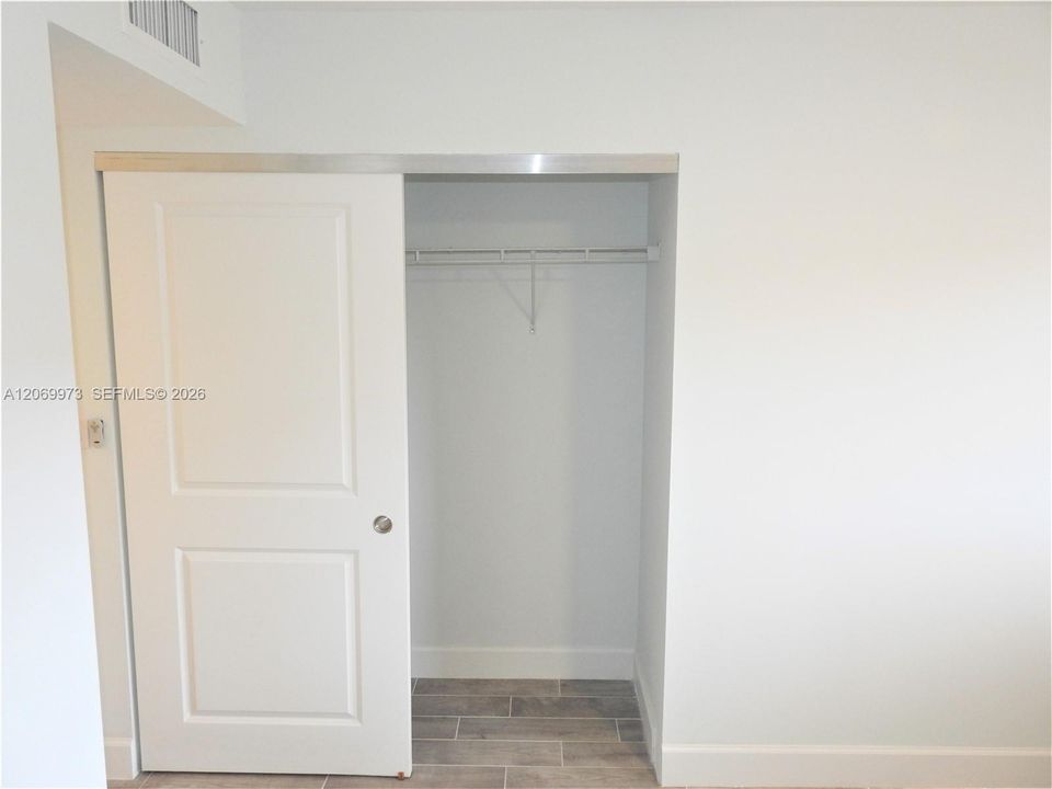 В аренду: $2,500 (2 спален, 2 ванн, 1235 Квадратных фут)