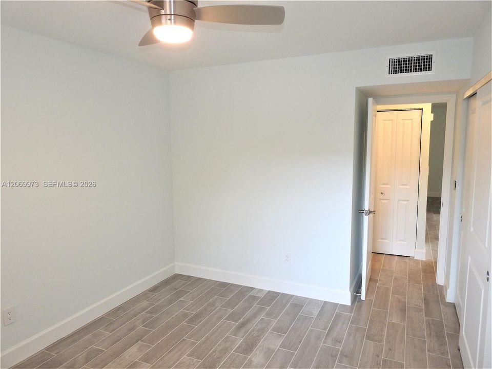 В аренду: $2,500 (2 спален, 2 ванн, 1235 Квадратных фут)