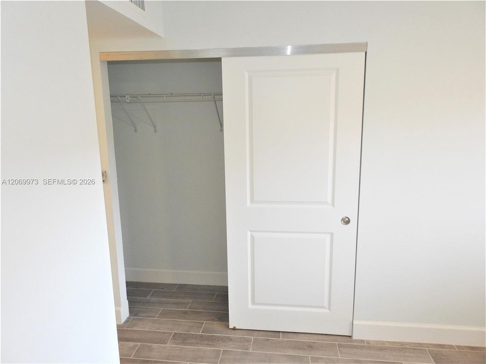 В аренду: $2,500 (2 спален, 2 ванн, 1235 Квадратных фут)