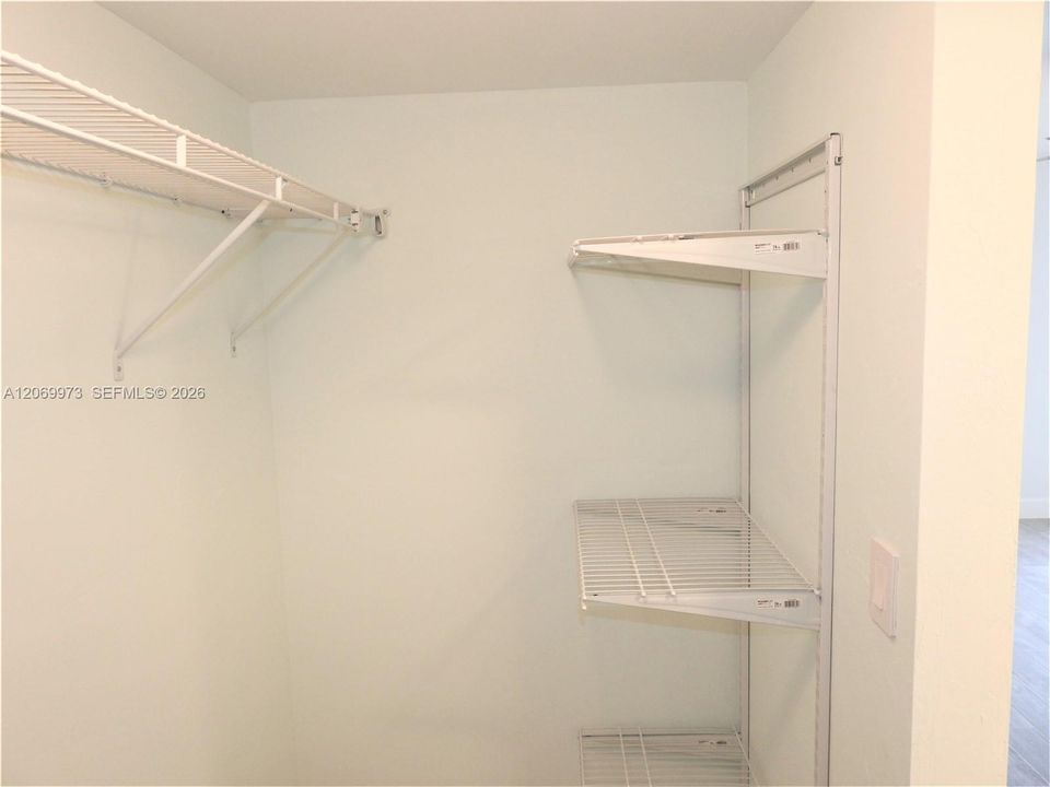 В аренду: $2,500 (2 спален, 2 ванн, 1235 Квадратных фут)