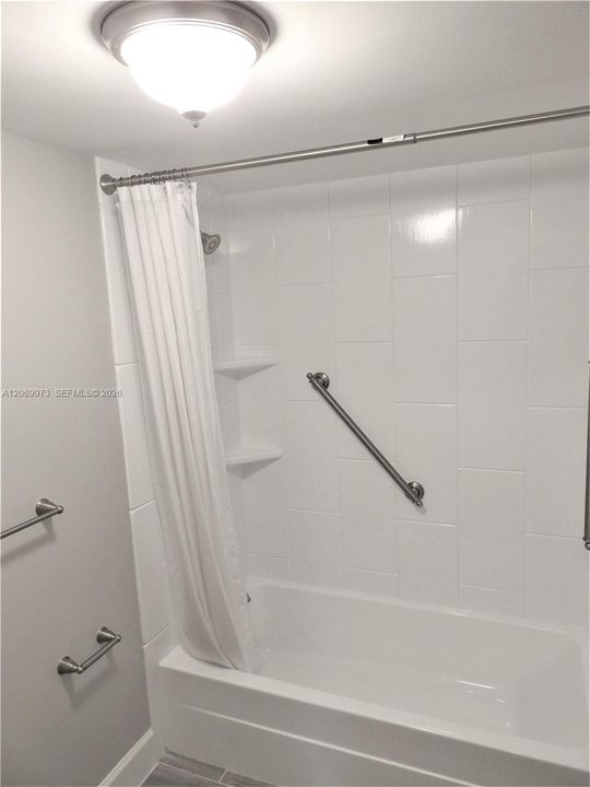 В аренду: $2,500 (2 спален, 2 ванн, 1235 Квадратных фут)