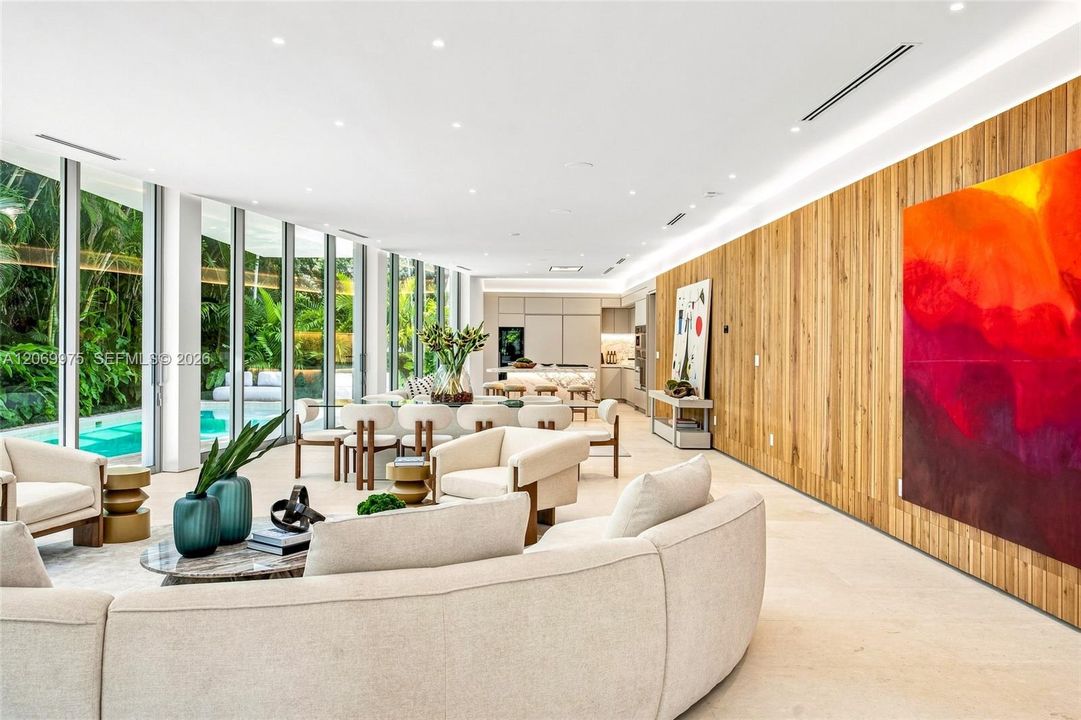 For Sale: $9,995,000 (8 beds, 8 baths, 6194 Square Feet)