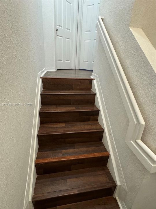 For Rent: $2,650 (2 beds, 2 baths, 1123 Square Feet)
