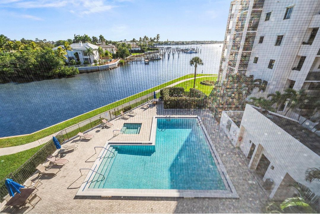 028-1137012OaksWay-418-NorthPalmBeach-FL