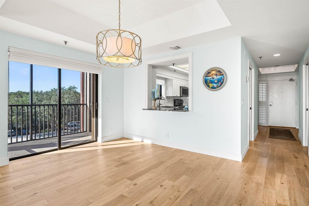 021-1137012OaksWay-418-NorthPalmBeach-FL