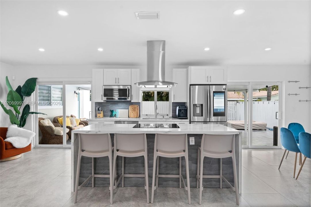 For Rent: $6,450 (3 beds, 2 baths, 1481 Square Feet)