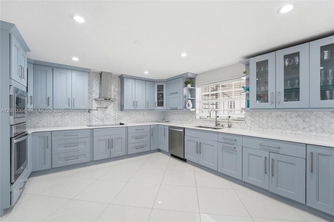 En Venta: $2,500,000 (4 camas, 4 baños, 4227 Pies cuadrados)
