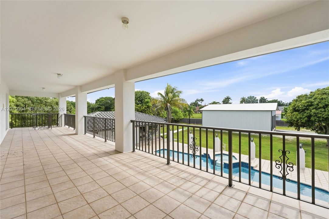 En Venta: $2,500,000 (4 camas, 4 baños, 4227 Pies cuadrados)