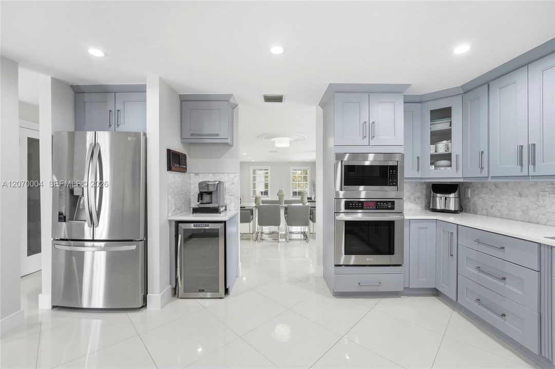 En Venta: $2,500,000 (4 camas, 4 baños, 4227 Pies cuadrados)