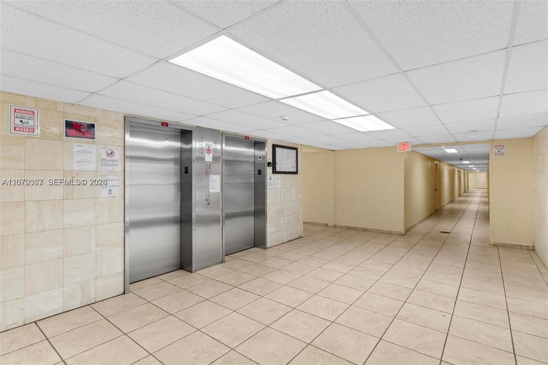 For Rent: $1,400 (1 beds, 1 baths, 382 Square Feet)